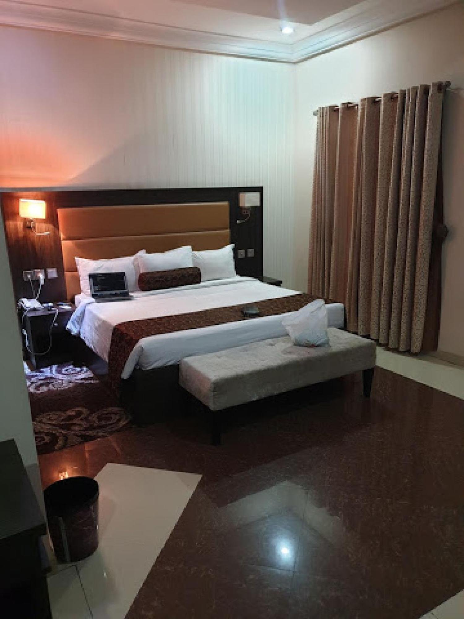 Room In Lodge - Nippon Grand Hotels Jabi Esterno foto