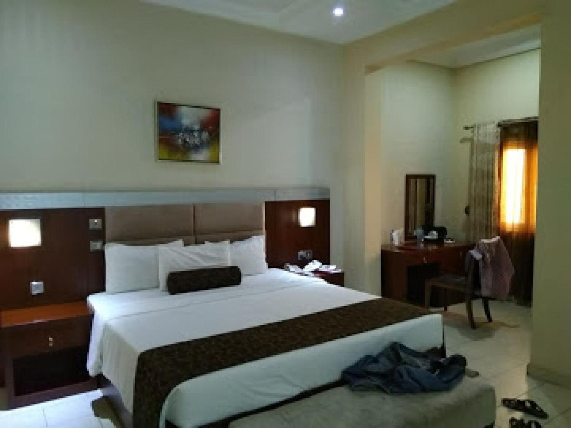 Room In Lodge - Nippon Grand Hotels Jabi Esterno foto